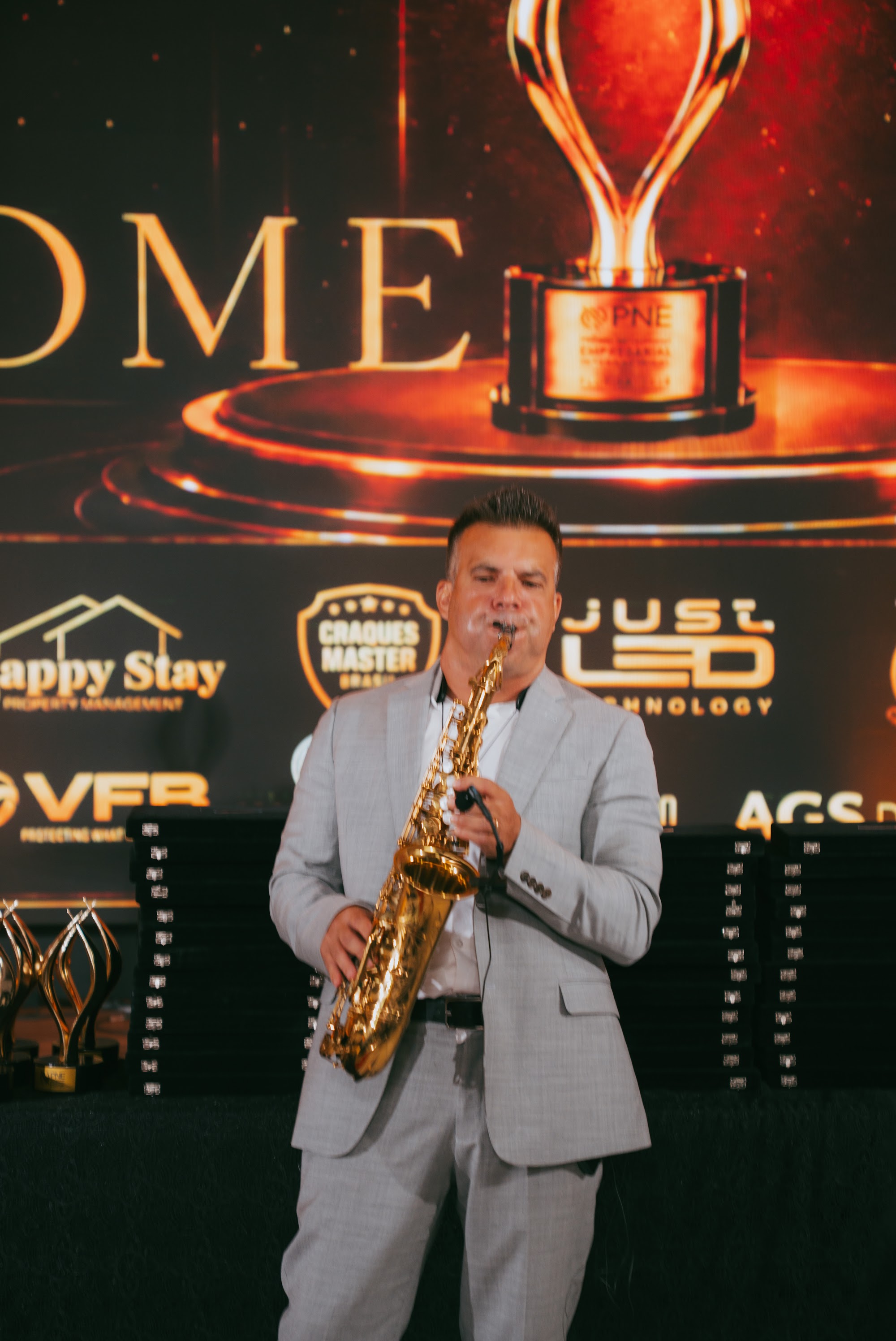 Apresentação de saxofone na gala